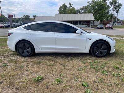 2019 Tesla Model 3 Long Range   - Photo 5 - Rushville, IN 46173