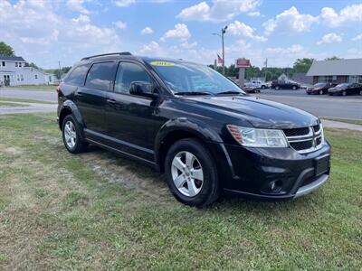 2012 Dodge Journey SXT   - Photo 4 - Rushville, IN 46173