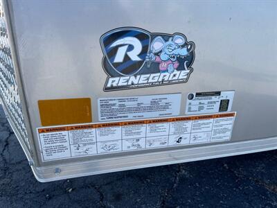 2023 Fabrique Renegade Enclosed Trailer   - Photo 11 - Rushville, IN 46173