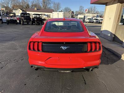 2022 Ford Mustang EcoBoost   - Photo 6 - Rushville, IN 46173