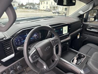 2025 Chevrolet Silverado 2500 LTZ   - Photo 10 - Rushville, IN 46173