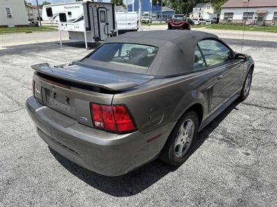 2002 Ford Mustang Deluxe   - Photo 6 - Rushville, IN 46173