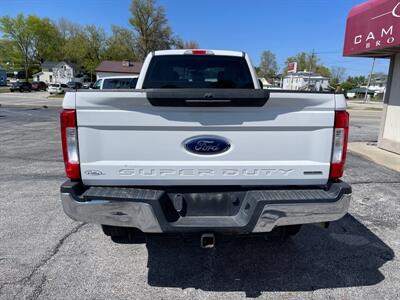 2017 Ford F-250 Super Duty XL   - Photo 7 - Rushville, IN 46173
