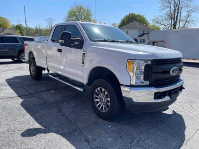 2017 Ford F-250 Super Duty XL   - Photo 4 - Rushville, IN 46173