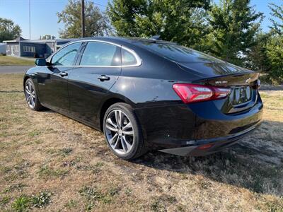 2023 Chevrolet Malibu LT   - Photo 8 - Rushville, IN 46173