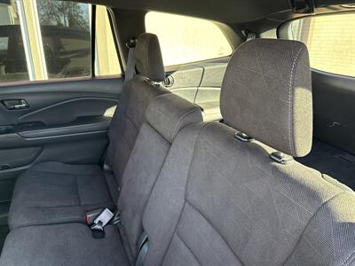 2022 Honda Pilot Sport   - Photo 11 - Rushville, IN 46173