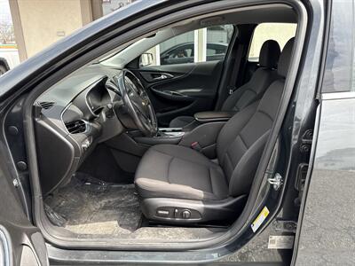 2018 Chevrolet Malibu LT - Photo 8 - Rushville, IN 46173