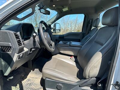 2017 Ford F-350 Super Duty XL   - Photo 9 - Rushville, IN 46173