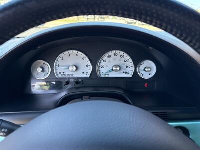 2003 Ford Thunderbird Premium   - Photo 12 - Rushville, IN 46173