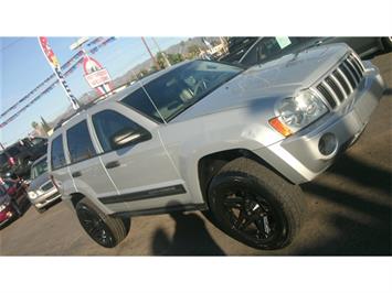 2006 Jeep Grand Cherokee Laredo   - Photo 3 - North Hollywood, CA 91606