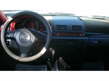 2004 Mazda Mazda3 s   - Photo 8 - North Hollywood, CA 91606