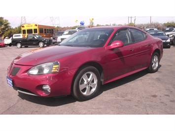 2006 Pontiac Grand Prix   - Photo 1 - North Hollywood, CA 91606