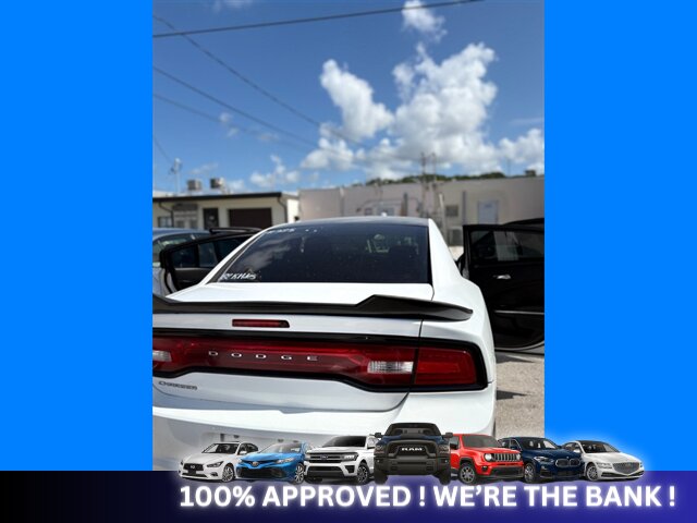 2013 Dodge Charger SE - Photo 3 - Naples, FL 34112