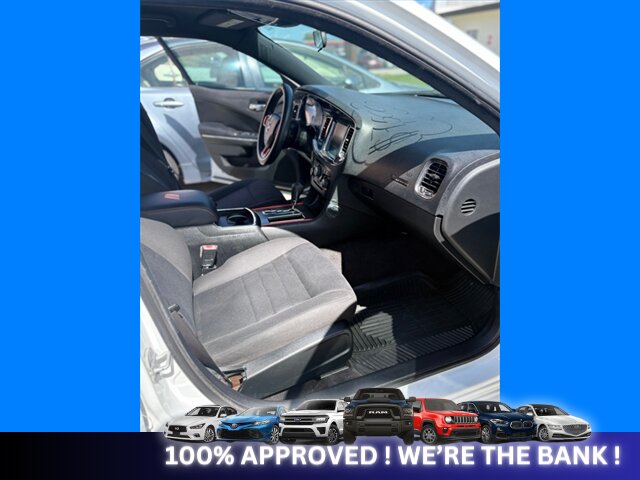 2013 Dodge Charger SE  