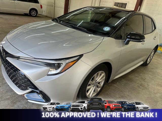 2025 Toyota Corolla Hatchback SE   - Photo 3 - Naples, FL 34112