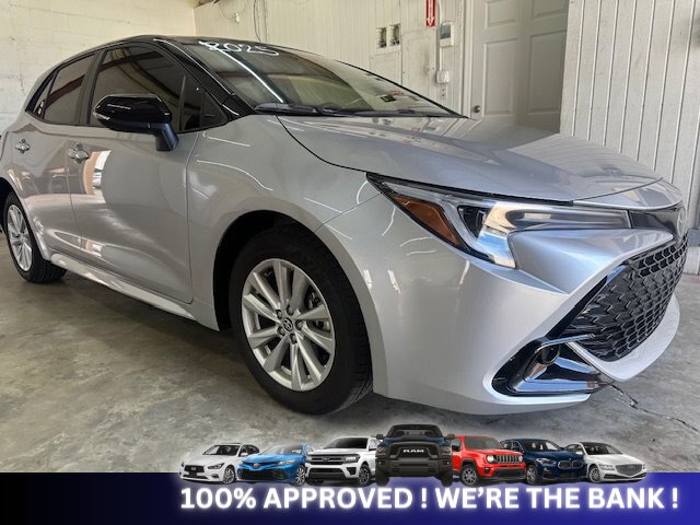 2025 Toyota Corolla Hatchback SE  
