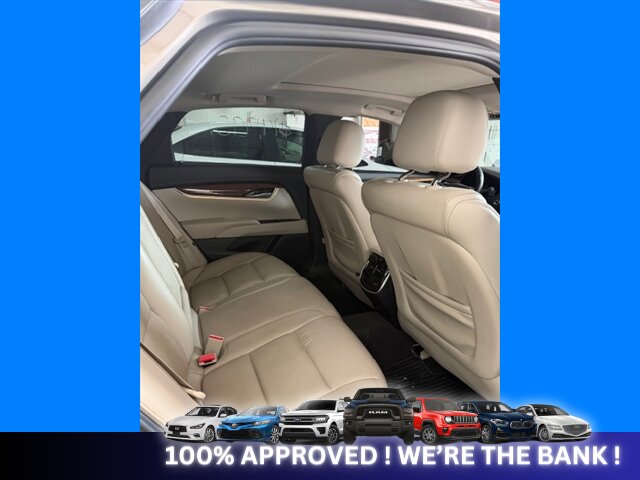 2019 Cadillac XTS Luxury - Photo 5 - Naples, FL 34112