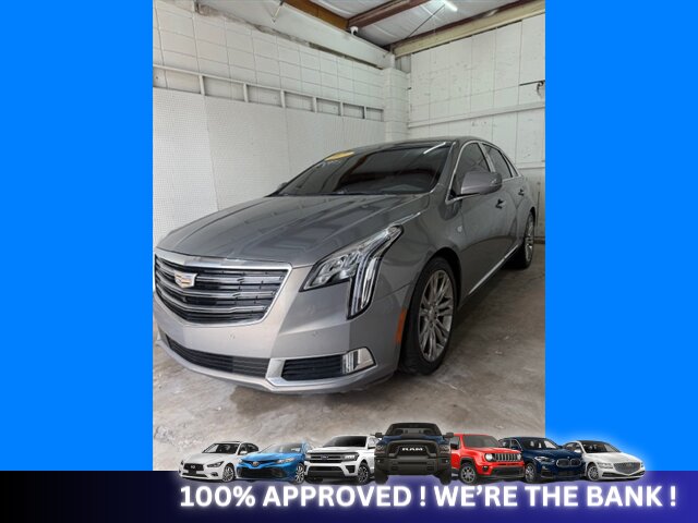 2019 Cadillac XTS Luxury - Photo 2 - Naples, FL 34112