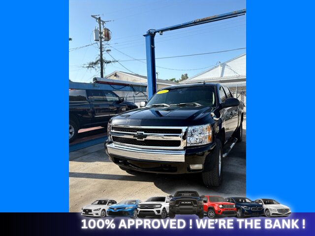 2007 Chevrolet Silverado 1500 Work Truck   - Photo 5 - Naples, FL 34112