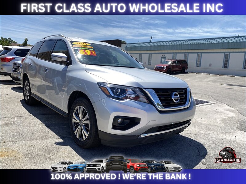 2018 Nissan Pathfinder S  
