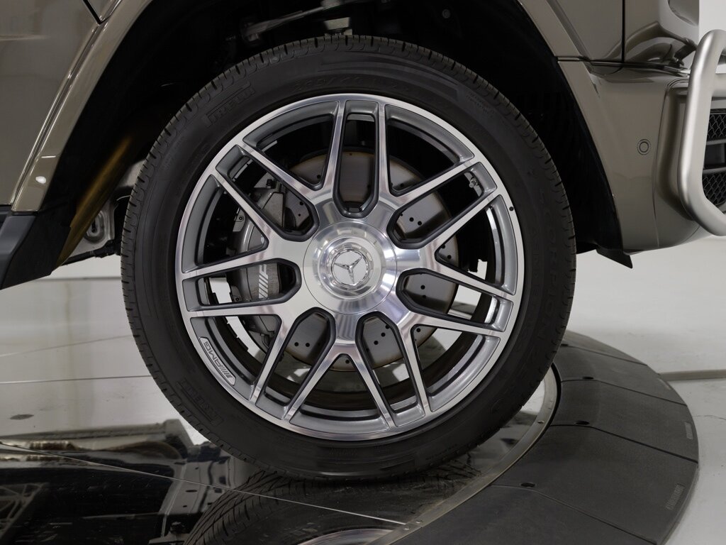 2024 Mercedes-Benz AMG G63 Exclusive Interior Package Plus   - Photo 34 - Sarasota, FL 34243