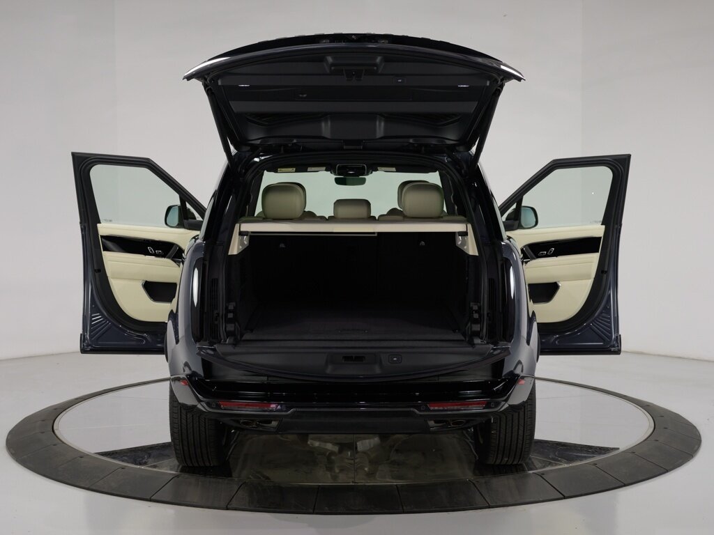 2024 Land Rover Range Rover V8 SE Shadow Exterior Pack Hot Climate Pack   - Photo 63 - Sarasota, FL 34243