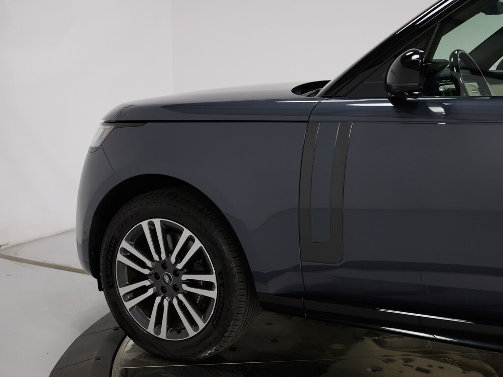 2024 Land Rover Range Rover V8 SE Shadow Exterior Pack Hot Climate Pack   - Photo 18 - Sarasota, FL 34243