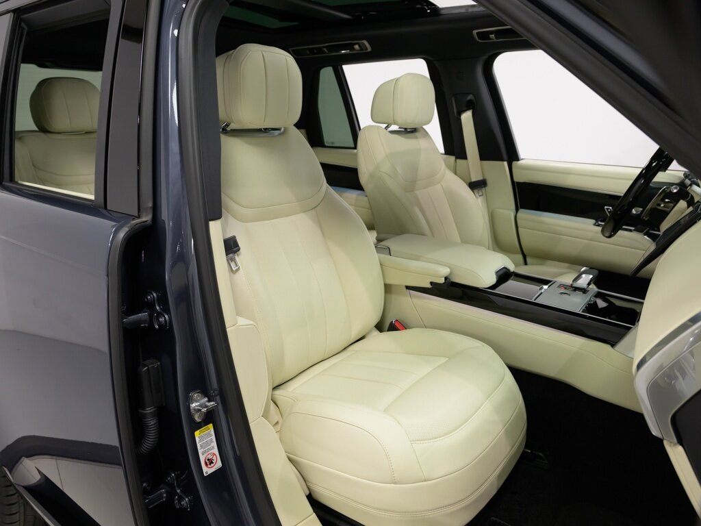 2024 Land Rover Range Rover V8 SE Shadow Exterior Pack Hot Climate Pack   - Photo 41 - Sarasota, FL 34243