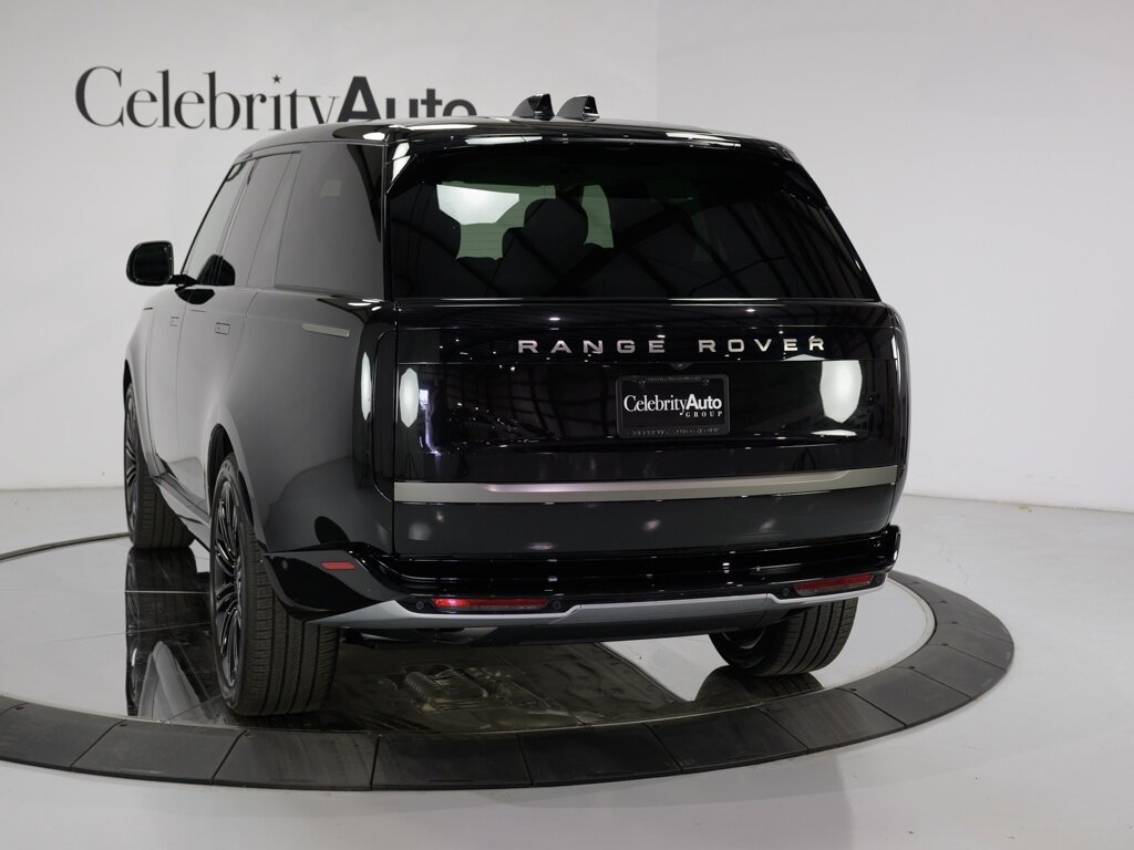 2024 Land Rover Range Rover SE 23 " Style 1075 Gloss Black Wheels   - Photo 30 - Sarasota, FL 34243