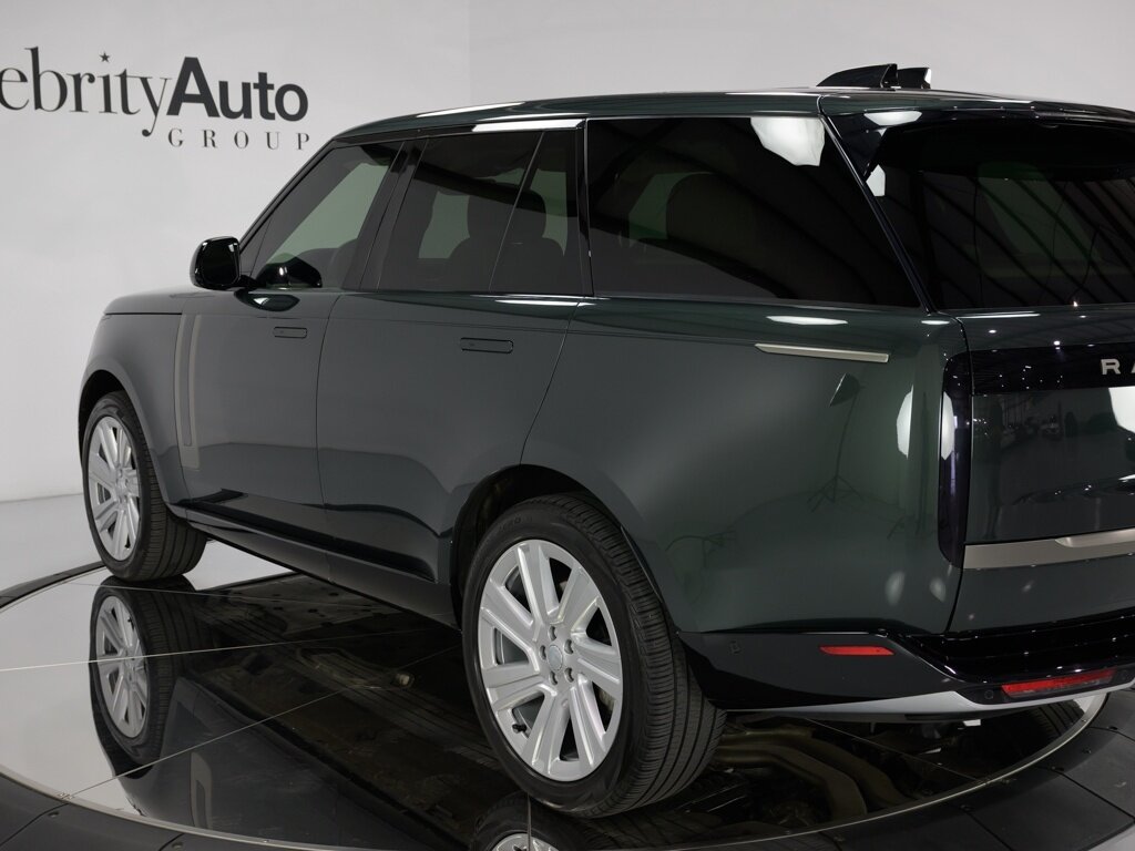 2023 Land Rover Range Rover V8 SE   - Photo 23 - Sarasota, FL 34243