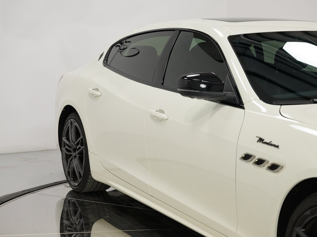 2022 Maserati Quattroporte Modena Comfort & Convenience Pack   - Photo 15 - Sarasota, FL 34243