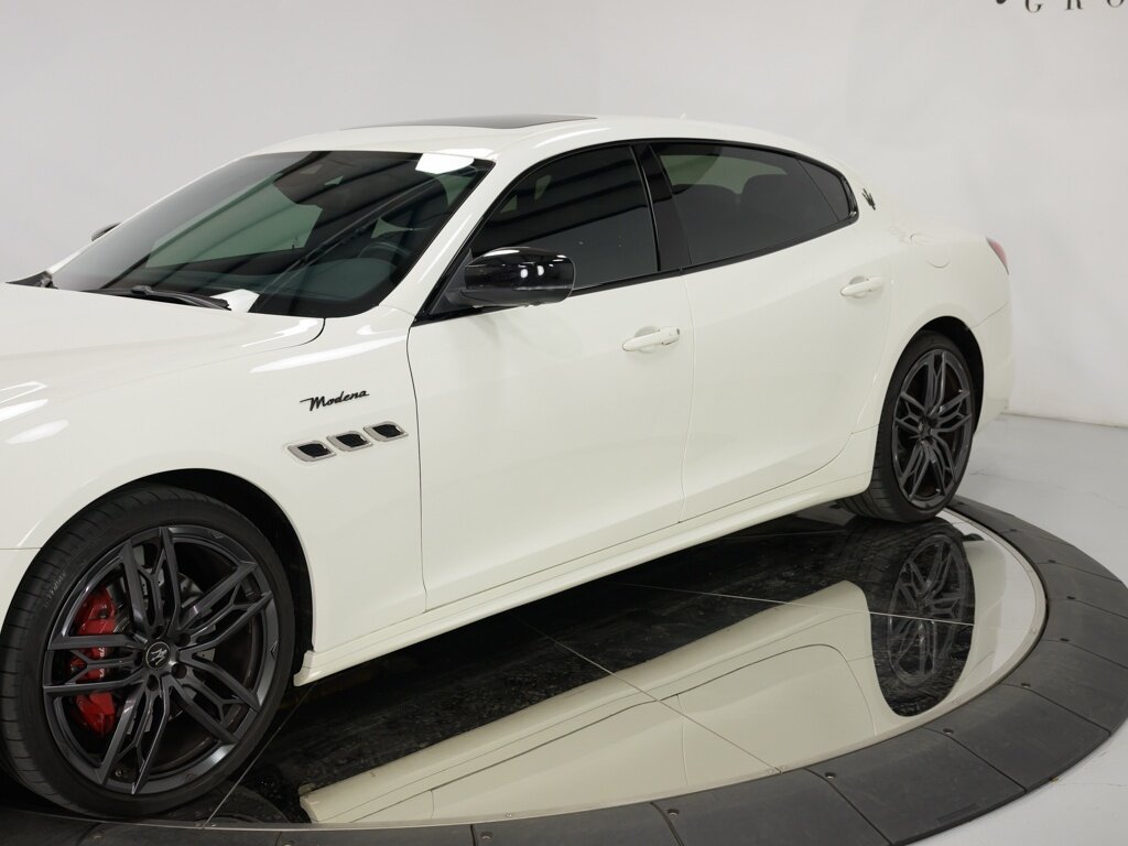 2022 Maserati Quattroporte Modena Comfort & Convenience Pack   - Photo 14 - Sarasota, FL 34243