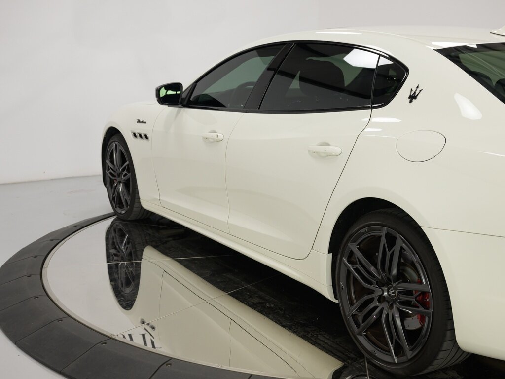 2022 Maserati Quattroporte Modena Comfort & Convenience Pack   - Photo 25 - Sarasota, FL 34243