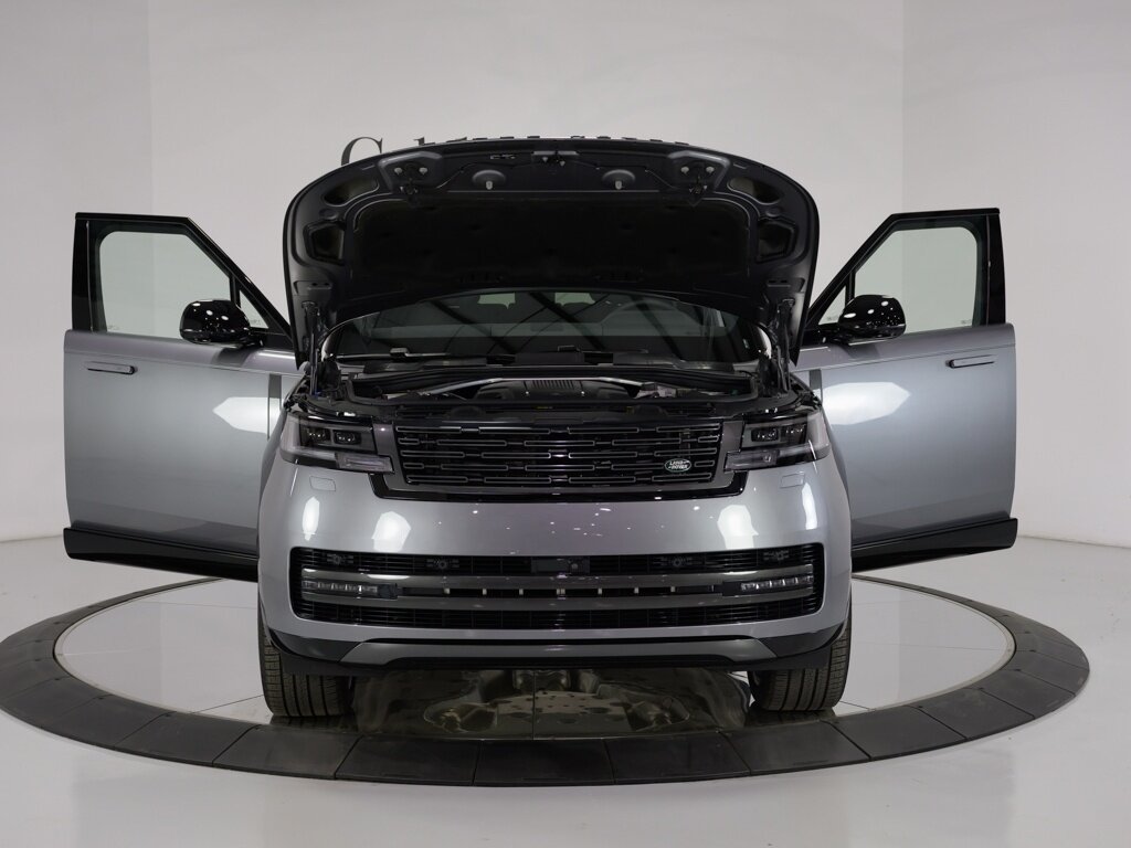 2024 Land Rover Range Rover SE 23 " Gloss Black Wheels   - Photo 63 - Sarasota, FL 34243