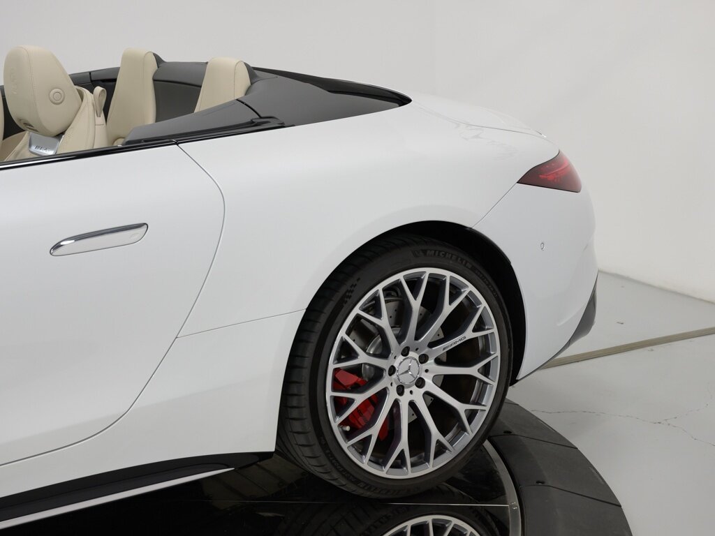 2022 Mercedes-Benz AMG SL55 Touring Line $146K MSRP   - Photo 38 - Sarasota, FL 34243