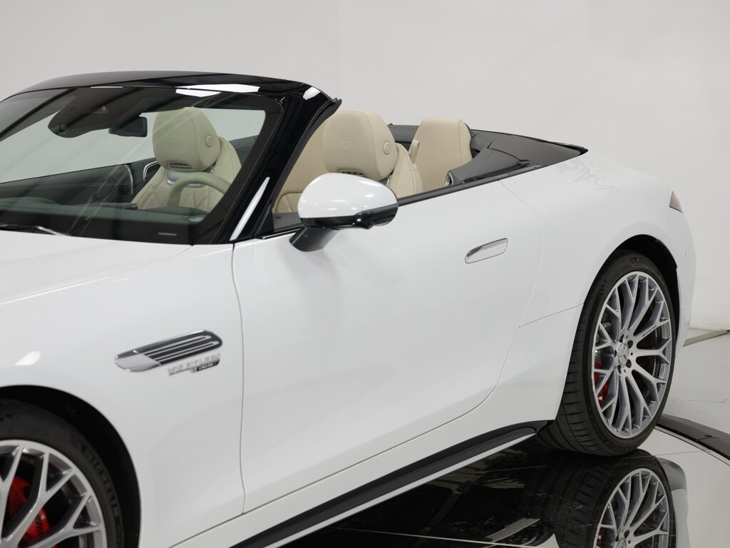 2022 Mercedes-Benz AMG SL55 Touring Line $146K MSRP   - Photo 25 - Sarasota, FL 34243