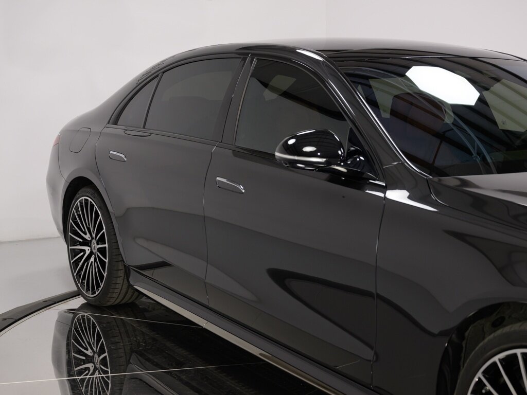 2023 Mercedes-Benz S500 4MATIC AMG Line 3D Tech Package   - Photo 15 - Sarasota, FL 34243
