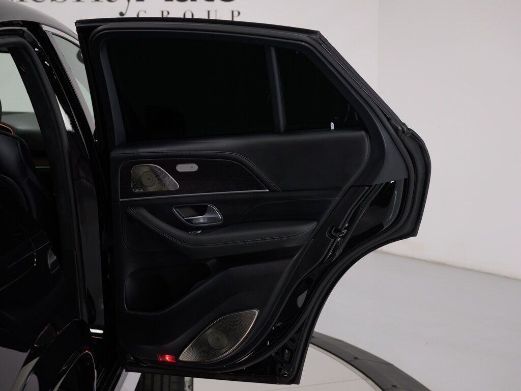 2022 Mercedes-Benz AMG GLE63S Burmester High-End 3D Sound HUD   - Photo 39 - Sarasota, FL 34243
