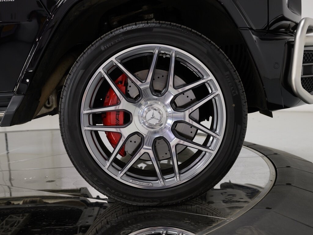 2024 Mercedes-Benz AMG G63 22 " AMG Cross-Spoke Wheels   - Photo 34 - Sarasota, FL 34243