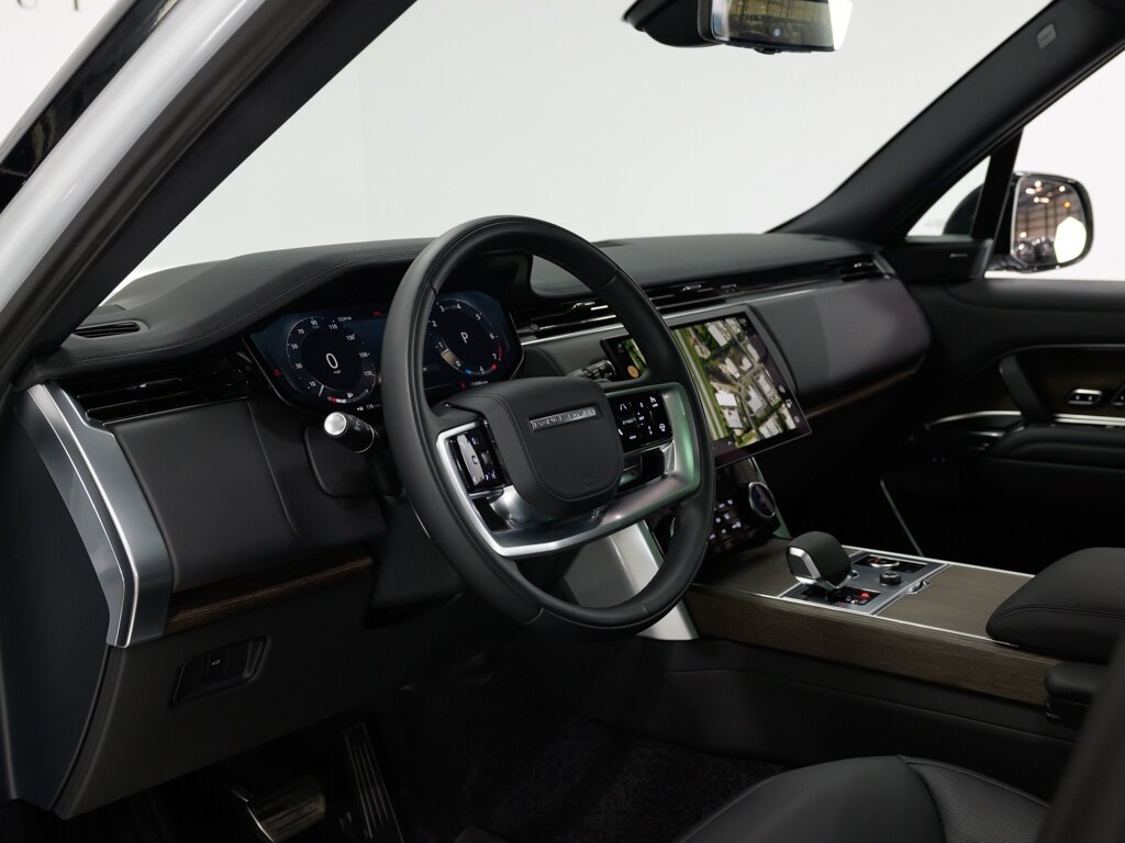 2023 Land Rover Range Rover SE V8   - Photo 45 - Sarasota, FL 34243