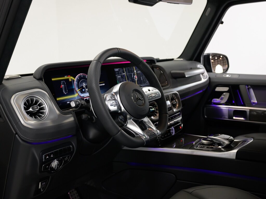 2024 Mercedes-Benz AMG G63 MANUFAKTUR Interior Package 22 " AMG Wheels   - Photo 46 - Sarasota, FL 34243