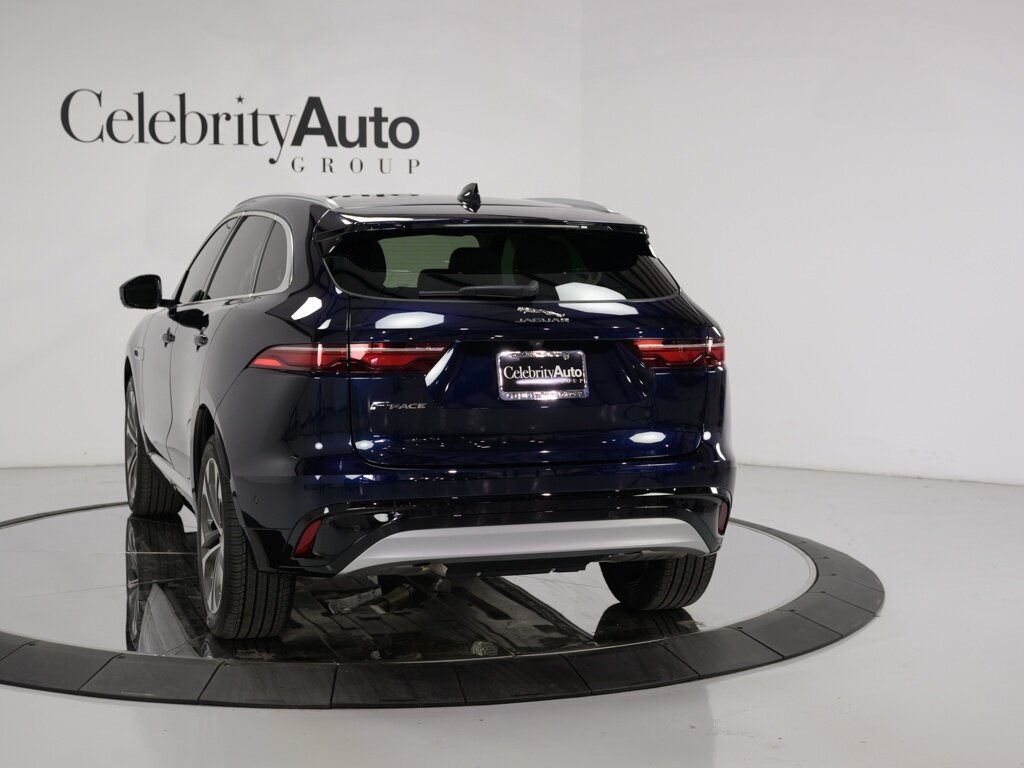 2021 Jaguar F-Pace S AWD SVO Premium Palette Exterior $67K MSRP   - Photo 30 - Sarasota, FL 34243