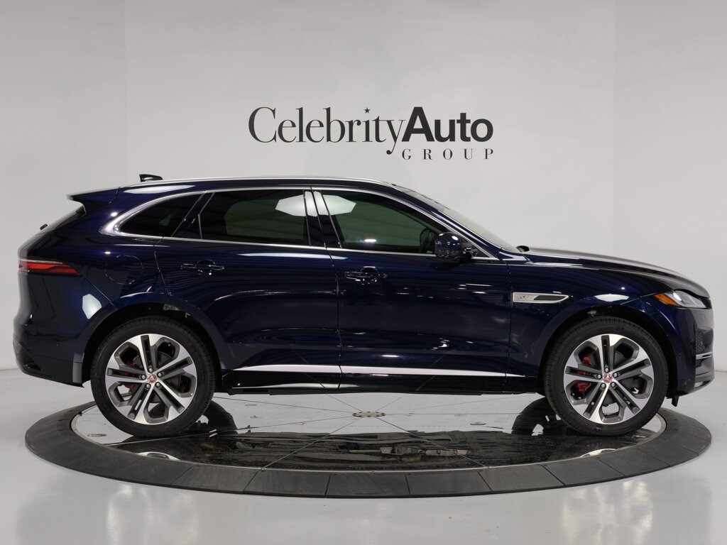 2021 Jaguar F-Pace S AWD SVO Premium Palette Exterior $67K MSRP   - Photo 8 - Sarasota, FL 34243