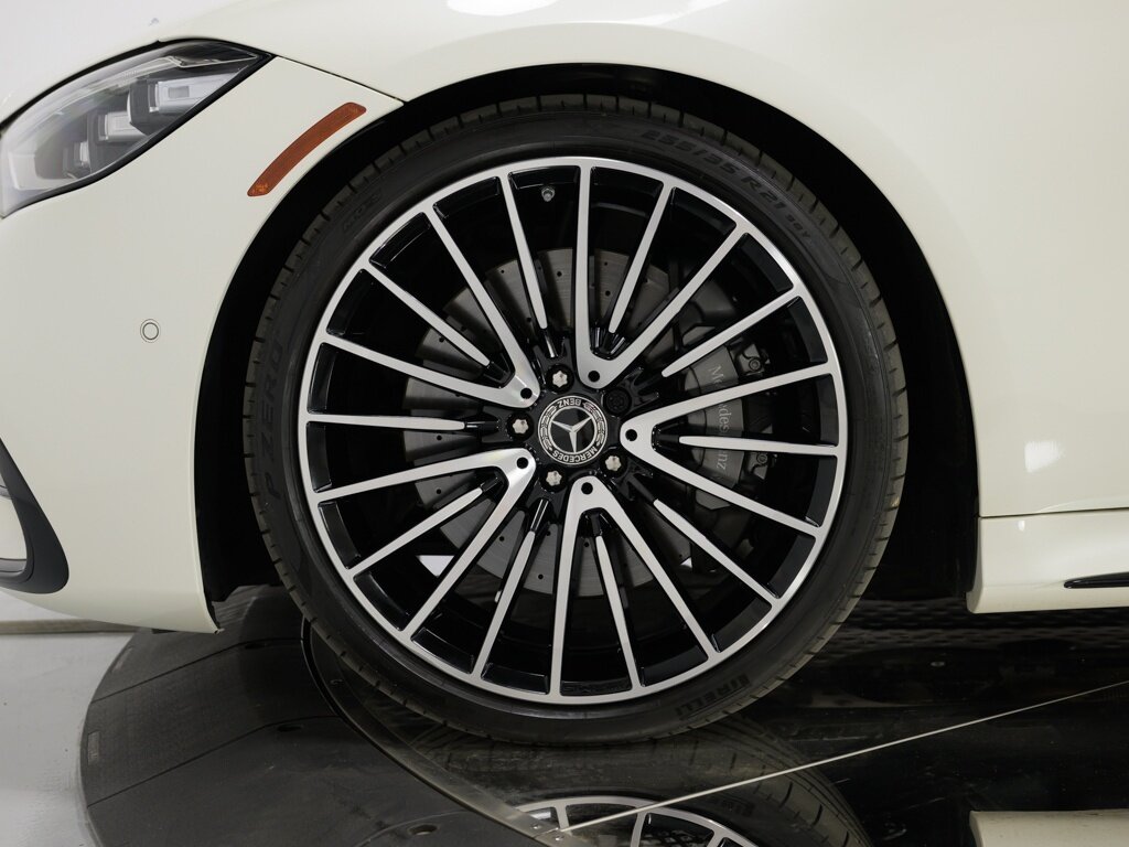 2022 Mercedes-Benz S580 4MATIC AMG Line Warmth Comft Pkg $133K  MSRP   - Photo 32 - Sarasota, FL 34243