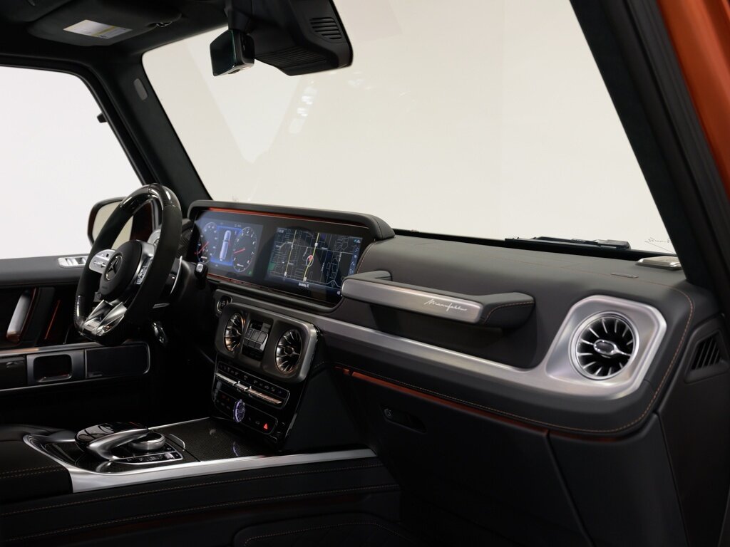 2024 Mercedes-Benz AMG G63 Manufaktur Exclusive Edition $221,950 MSRP   - Photo 62 - Sarasota, FL 34243