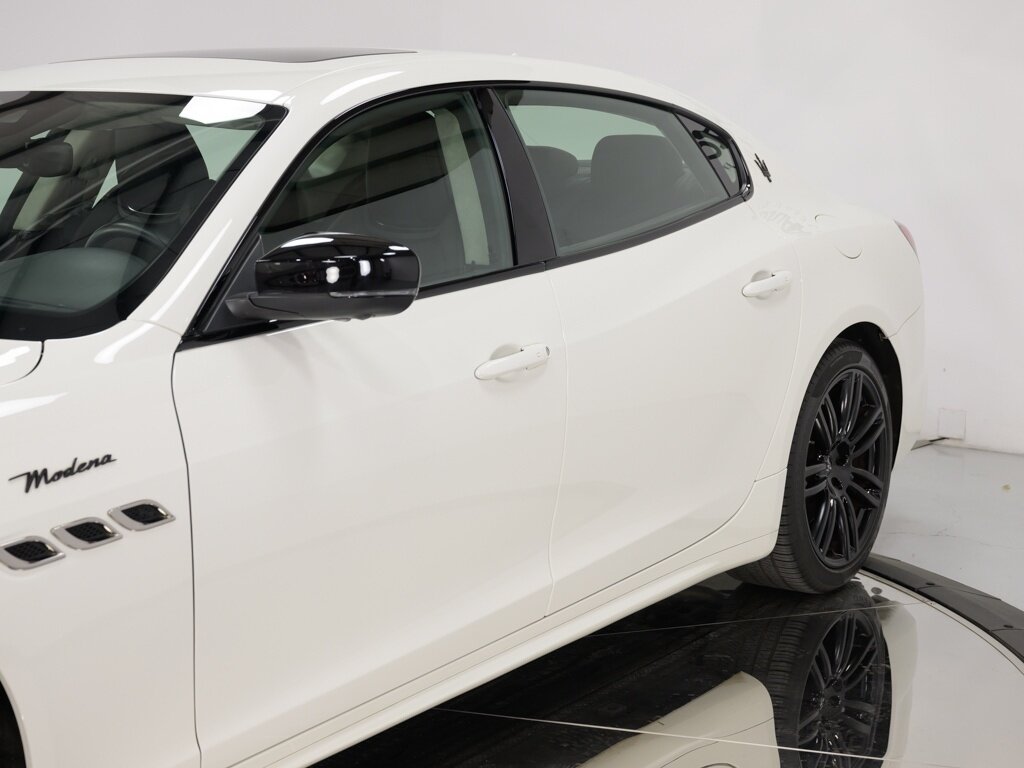 2022 Maserati Quattroporte Modena Q4 $132K MSRP Zegna Pelletessuta   - Photo 16 - Sarasota, FL 34243