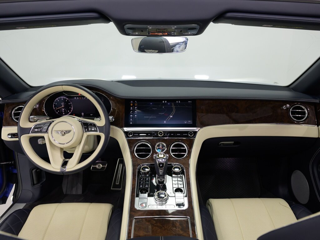 2020 Bentley Continental GT V8 Mulliner Rotating Display   - Photo 64 - Sarasota, FL 34243