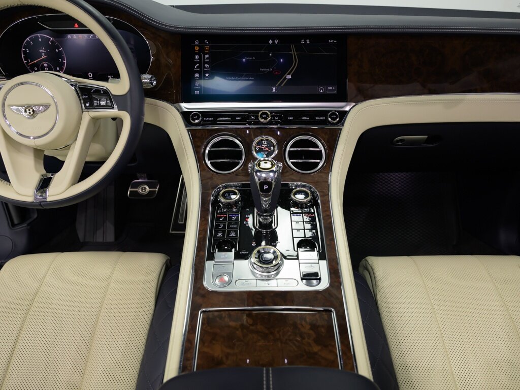 2020 Bentley Continental GT V8 Mulliner Rotating Display   - Photo 59 - Sarasota, FL 34243