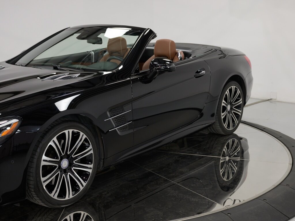 2017 Mercedes-Benz SL450 $96K MSRP   - Photo 23 - Sarasota, FL 34243