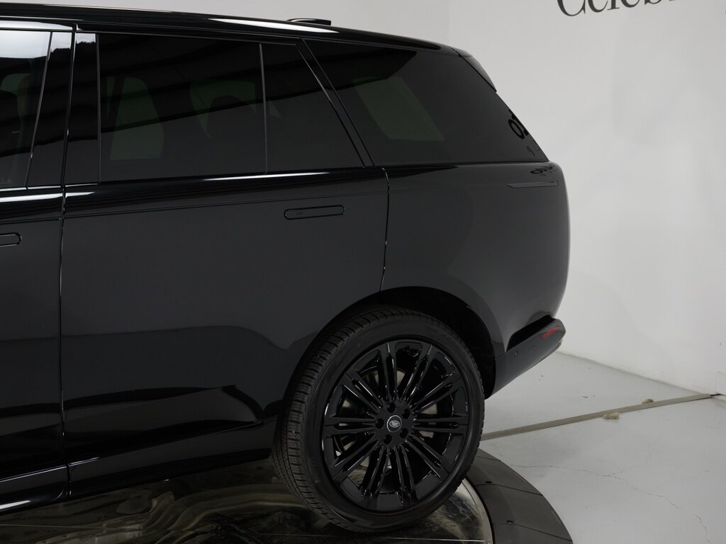 2024 Land Rover Range Rover SE 23 " Style 1075 Gloss Black Wheels   - Photo 29 - Sarasota, FL 34243